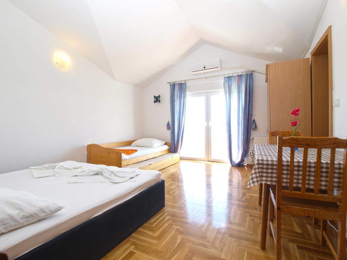 Apartments Anto 1598 Fažana Extérieur photo